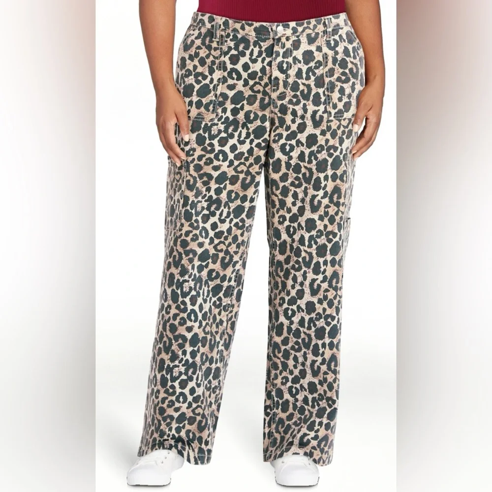 No Boundaries Leopard Animal Print Women's Cargo Wide Leg Pants - XL - Picture 2 of 7